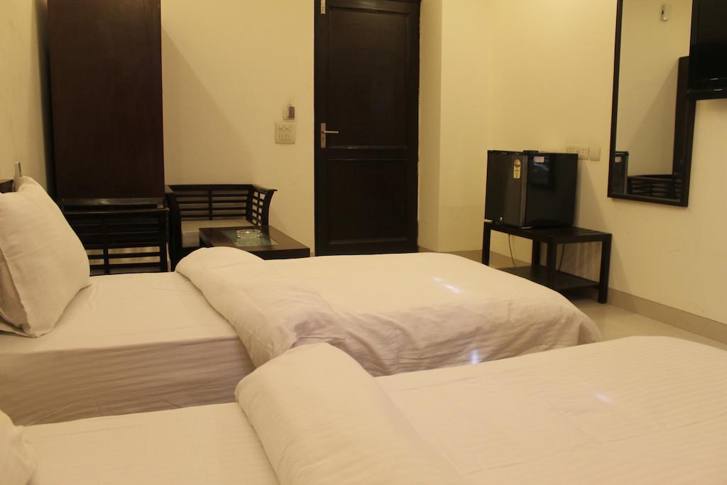 Airport Hotel Jet Inn Suites New Delhi Eksteriør bilde