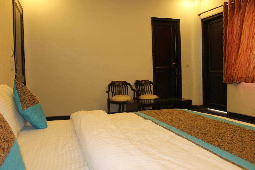 Airport Hotel Jet Inn Suites New Delhi Eksteriør bilde