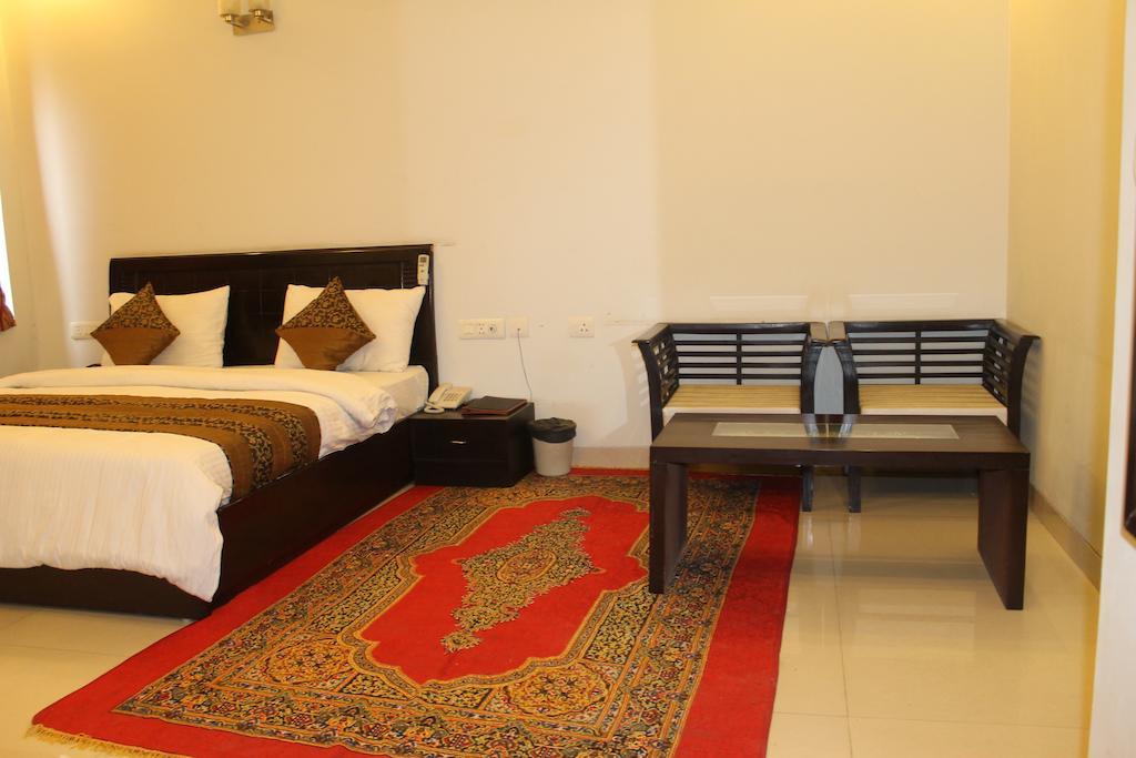 Airport Hotel Jet Inn Suites New Delhi Rom bilde